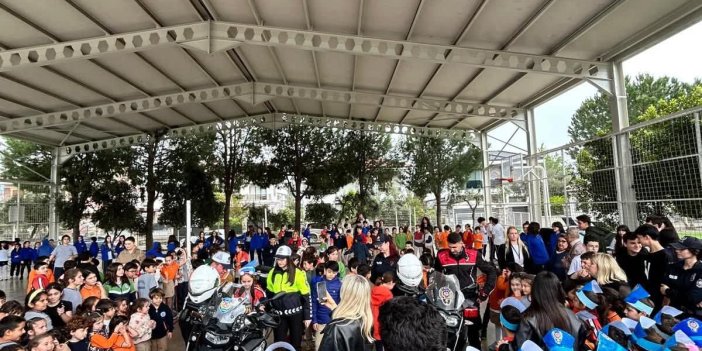 Marmaris’te Polis Haftası Kapsamında Okullara Anlamlı Ziyaretler