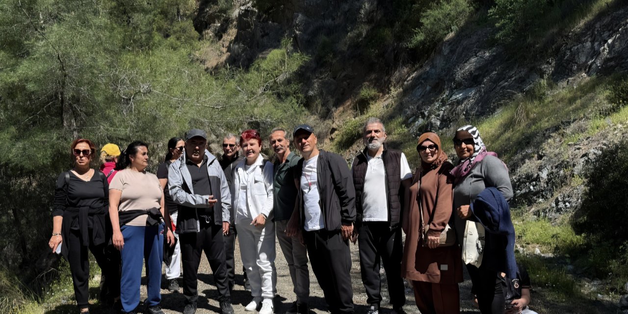 Camiavlu’da Doğa Yürüyüşü ve Piknik Etkinliği Yoğun Katılımla Gerçekleşti