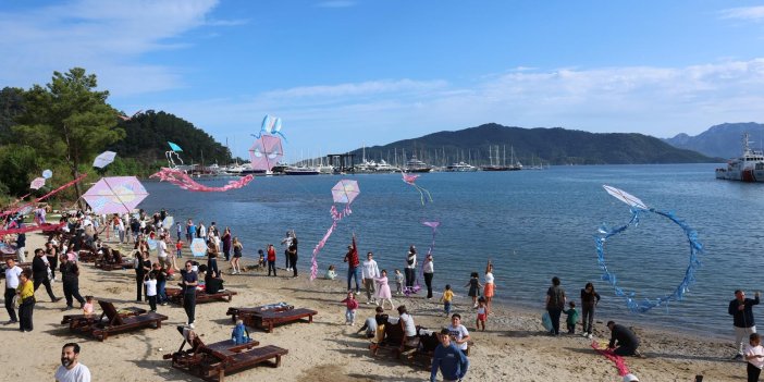 UÇURTMALAR GÖKYÜZÜNÜ, ÇOCUKLAR BURUNUCU’NU RENKLENDİRDİ