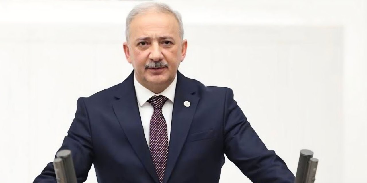 Kadem Mete: “19 Mayıs Ruhuyla Gençlerimizin Yanında Olmaya Devam Ediyoruz”