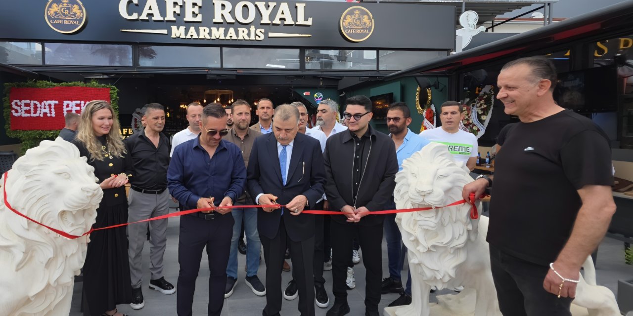 Marmaris’te Bayram Öncesi Eğlence Sektörüne Yeni Mekan: Cafe Royal Marmaris