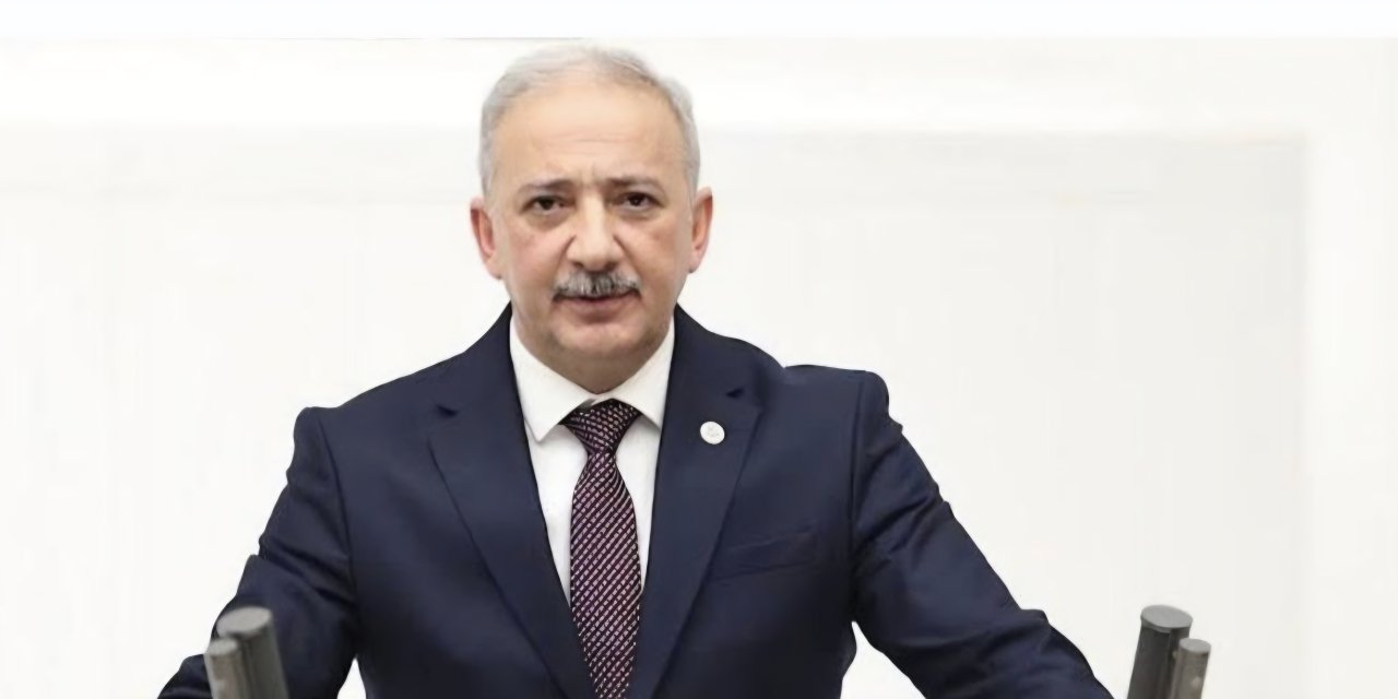 Kadem Mete: "15 Temmuz, Aziz Milletimizin Yazdığı Kahramanlık Destanıdır"