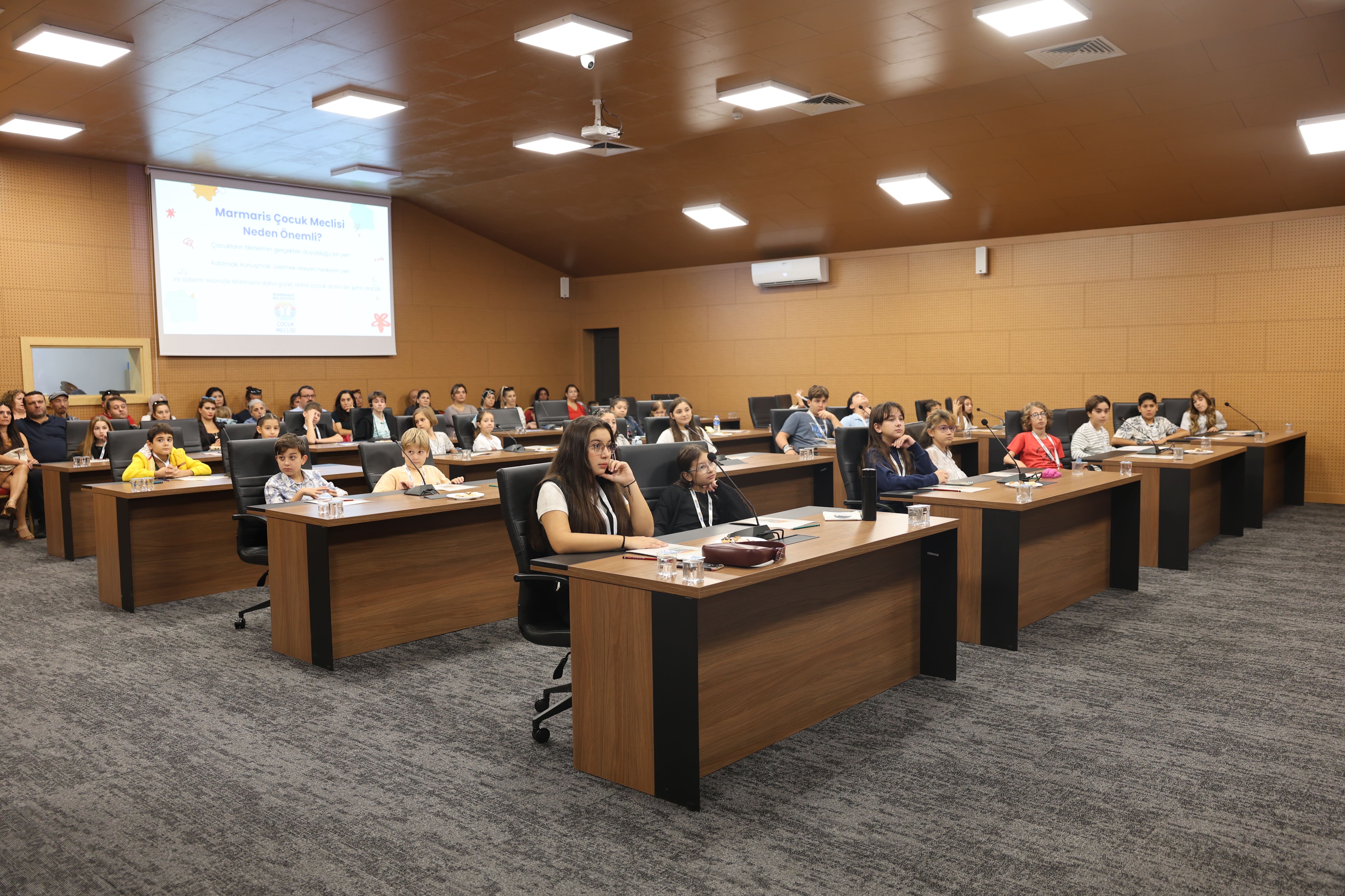 ÇOCUK MECLİSİ’NİN YENİ DÖNEM BAŞVURULARI BAŞLADI