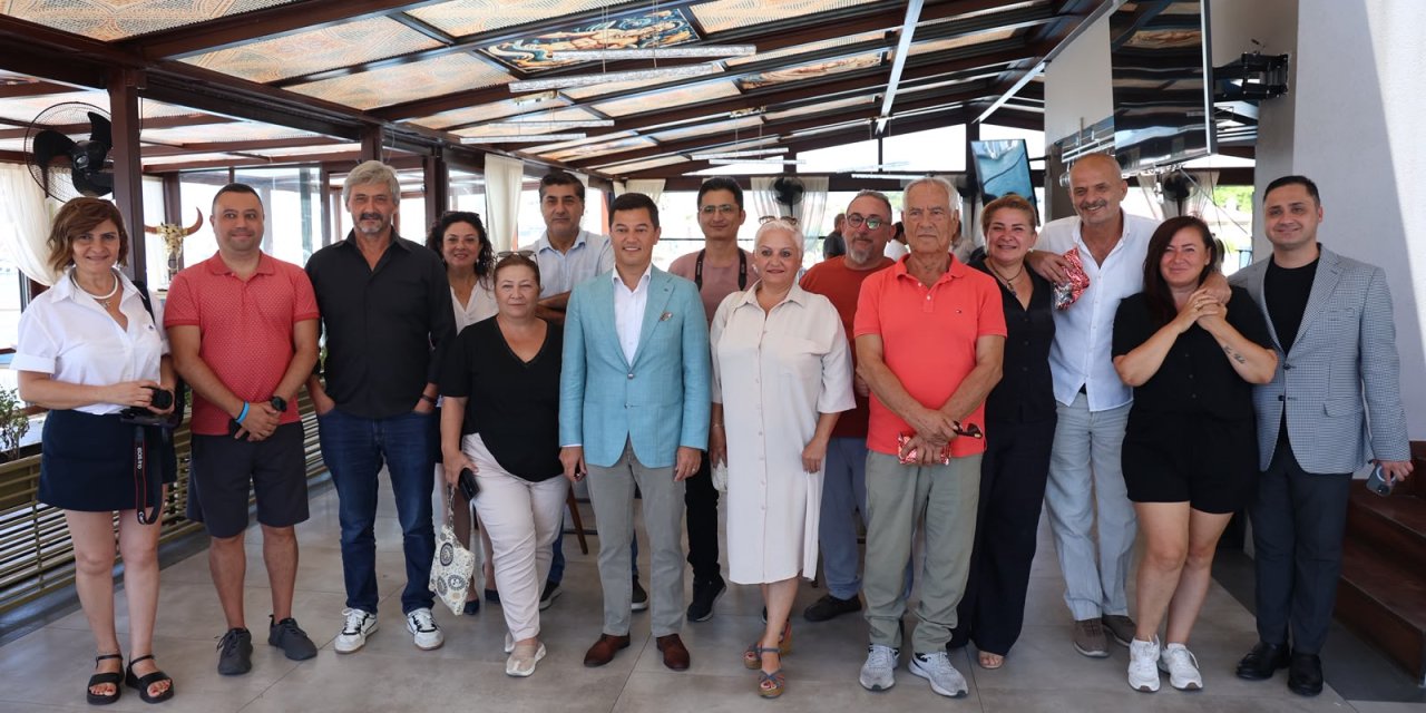 Acar Ünlü: "Özgür Basın, Demokrasinin Vazgeçilmezidir"