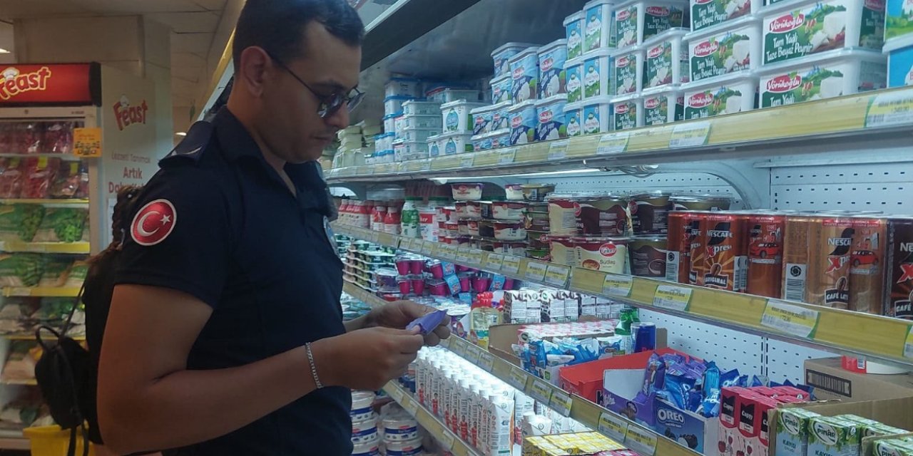 Zabıtanın Market Denetimleri Sürüyor