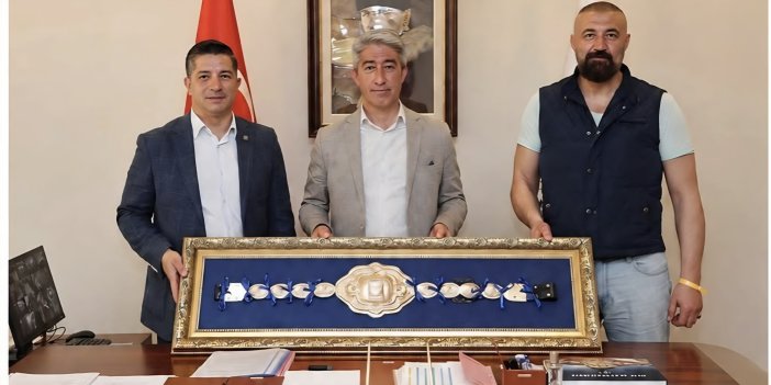 Mehmet Oktay'dan Hasan Yaylalı'ya Tebrik: "Sporun Gelişimine Önemli Katkılar Sunacağına İnanıyorum"