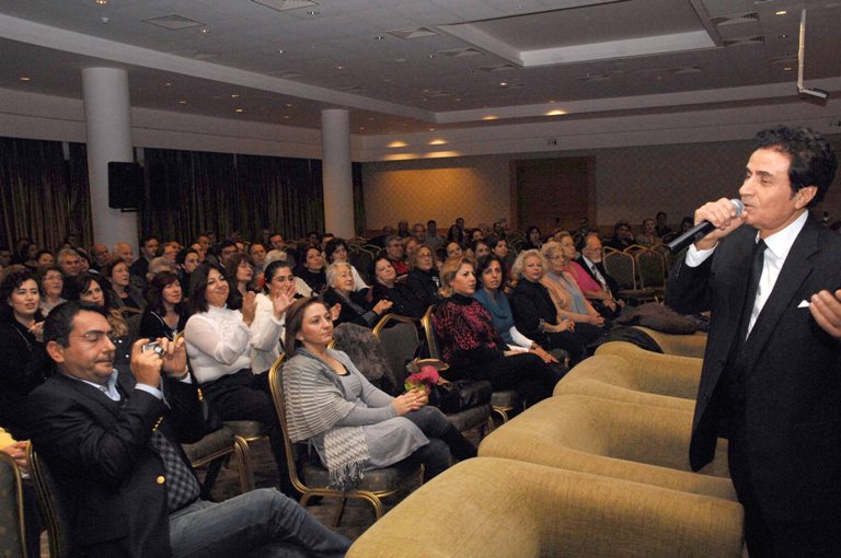 Zekai Tuncadan konser