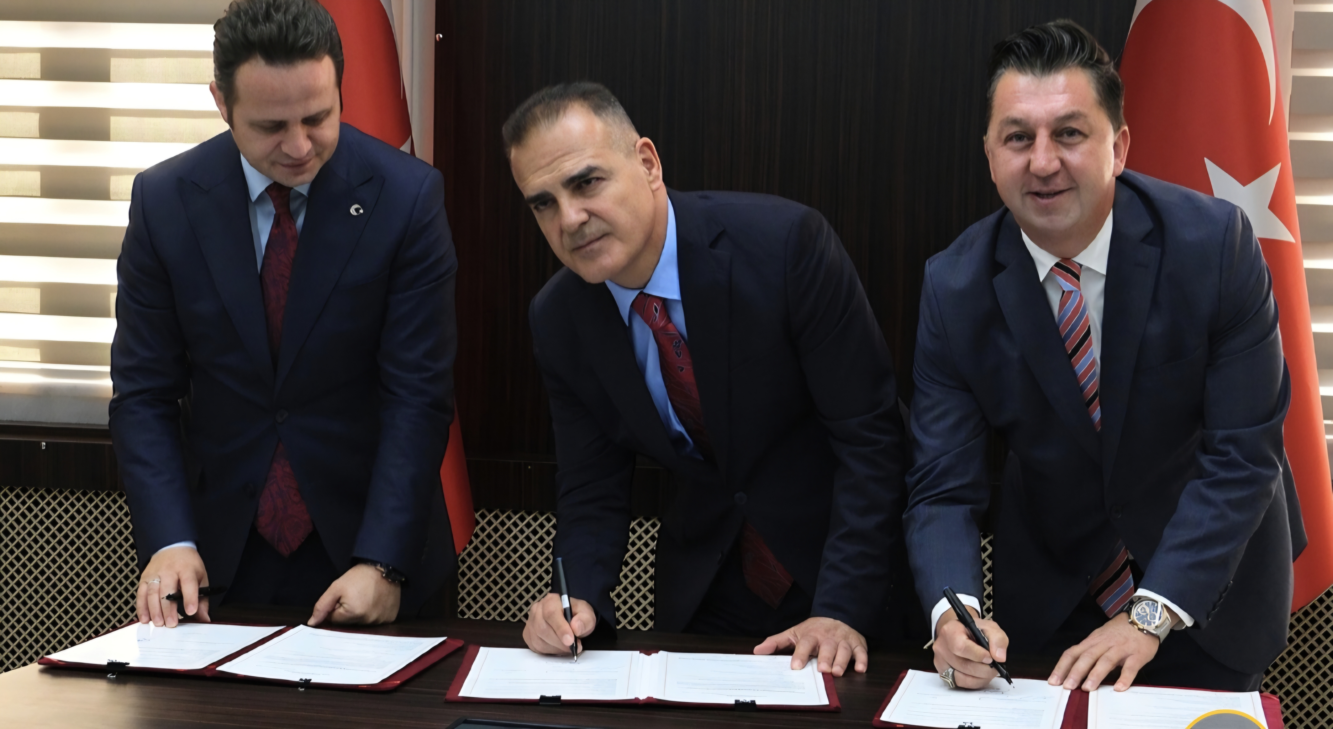 Marmaris Esnaf Odası’ndan Mesleki Eğitime 15 Yıllık Ücretsiz Bina Tahsisi