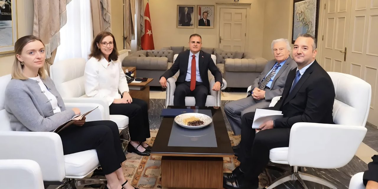 İngiliz Turistler Muğla’da İlk Sırada! Büyükelçi Anderson’dan Vali Akbıyık’a Ziyaret