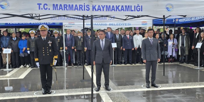 MARMARİS’TE CUMHURİYET’İN 103. YILI COŞKUYLA KUTLANIYOR! ATATÜRK MEYDANI’NDA ANLAMLI TÖREN