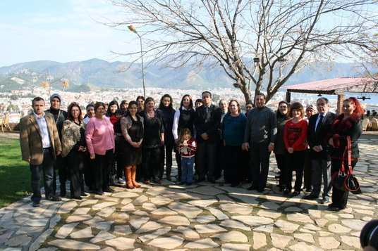 Birlik ve dayanışma adımı 