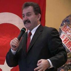 DP'nin Lideri Zeybek Oldu