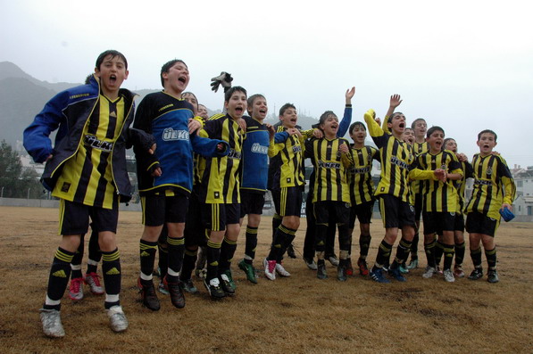 Marmaris'te Parladı