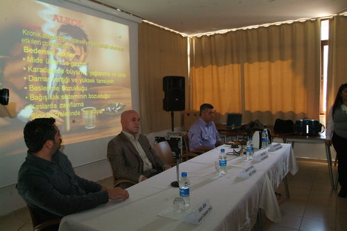 GENÇLERE UYUŞTURUCU PANELİ