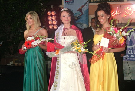 Güzeller Yürek Hoplattı