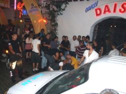 Kuzenlere Bodyguard Kurşunu