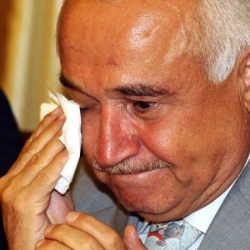 Çiçek Gözyaşlarına Boğuldu