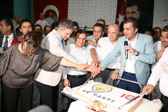 Dünyanın En Aşağılık Suçu Darbedir"