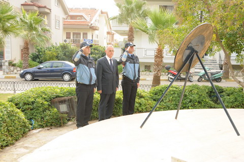 Armutalanda Saygıyla Anıldı