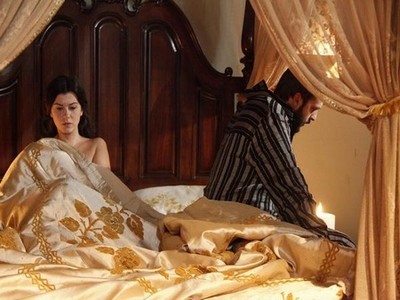 Nigar Kalfa yatağa girdi