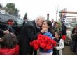 Başkan Gürün çiçeklerle karşılandı