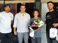 Şampiyon Ercan'ı Yaylalı Ziyaret Etti
