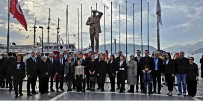 Marmaris’te Atatürk 10 Kasım’da Anıldı