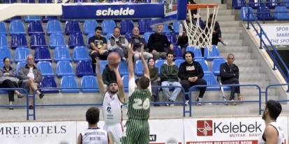 Marmaris Belediyespor Basketbol Takımı, Muğla Spor’u Farklı Geçerek Namağlup Liderliğini Sürdürdü