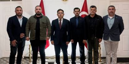 Ünal Yıldız ve Ekibi Kaymakam Kaya’yı Ziyaret Etti