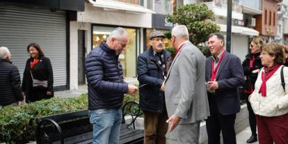 Hasan Çelik’ten Marmaris Çarşısında Sevgi Yolu Yürüyüşü