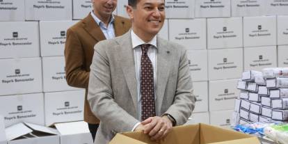 GIDA PAKETİ HAZIRLIĞINA KATILAN BAŞKAN ÜNLÜ’DEN RAMAZAN MESAJI