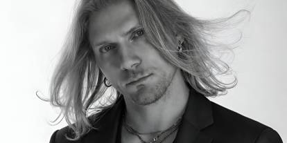 Özgür Delibaş’tan “Gece” ve “Tuzak”: “Göktekiler” albüm sürecinin öne çıkan teklileri