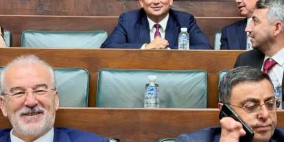 Ercan Torunoğulları, AK Parti Milletvekillerinin İlgi Odağı Oldu