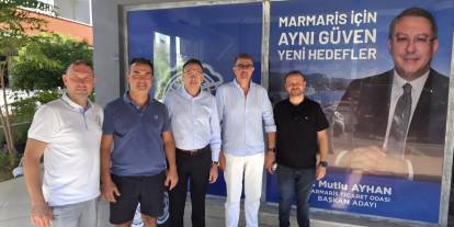 Ayhan’ın Sarsılmaz Dostları Seçim Ofisinde
