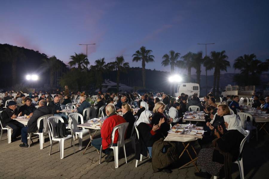 karaca-mahallesi-iftar-6.jpeg