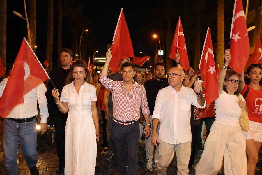 marmaris-30-agustos-5.jpg