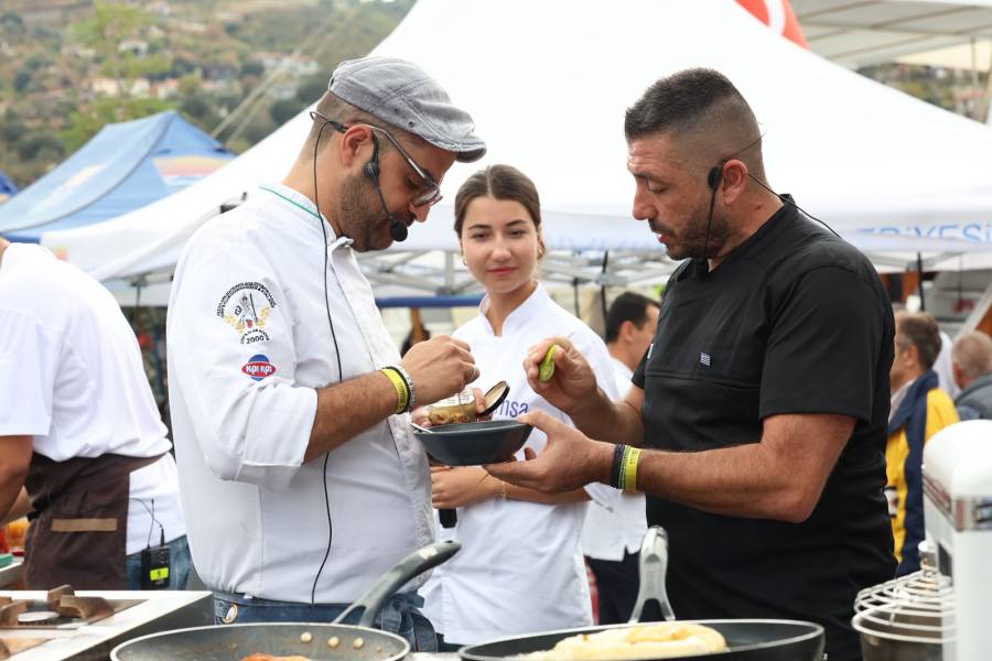 deniz-urunleri-festivali-ikinci-gun-12.jpeg