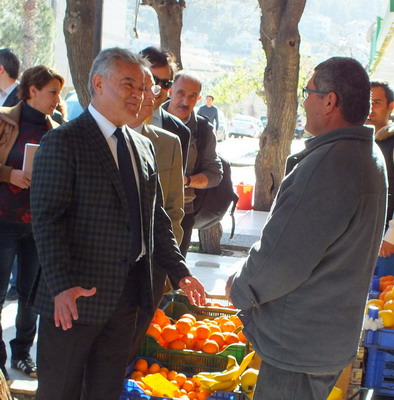 s11-001.jpg s11-001.jpg